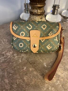 Dooney & Bourke Wristlet